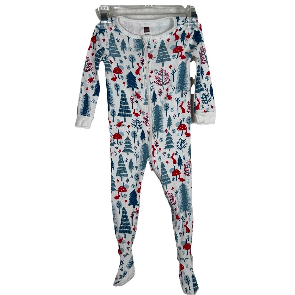 Tea 9-12 one piece Winter footsie pajamas mushrooms, trees & fairies zip front